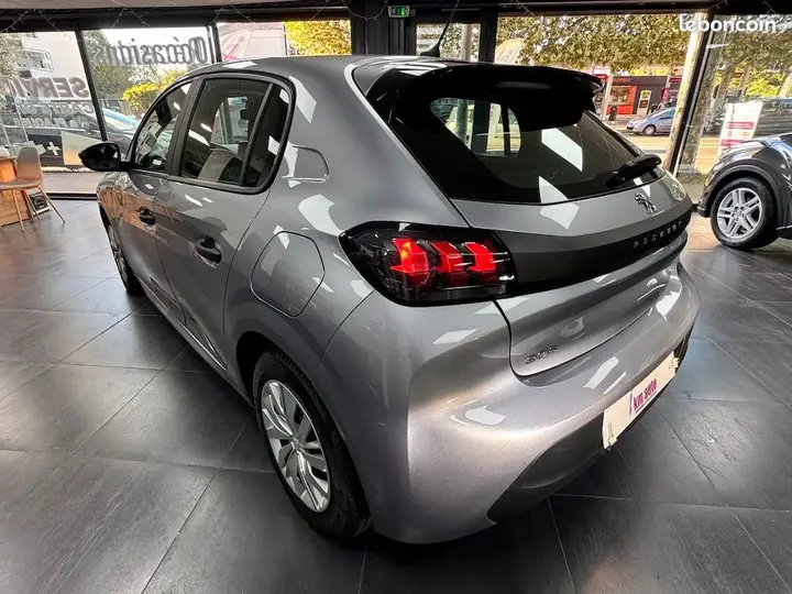 Peugeot 208 2021 photo 4