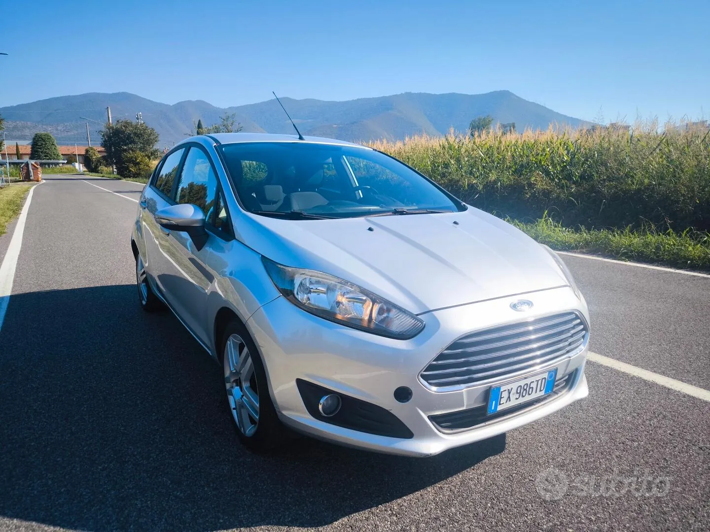 Ford Fiesta 2014 photo 3