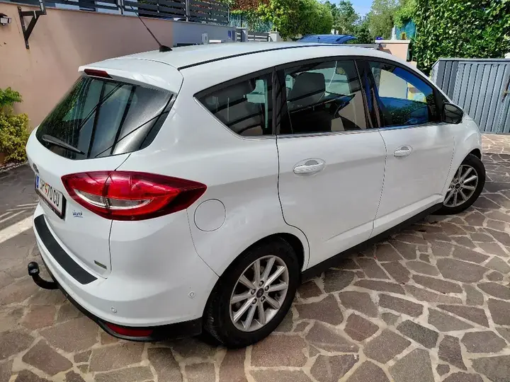 Ford C-Max 2016 photo 3
