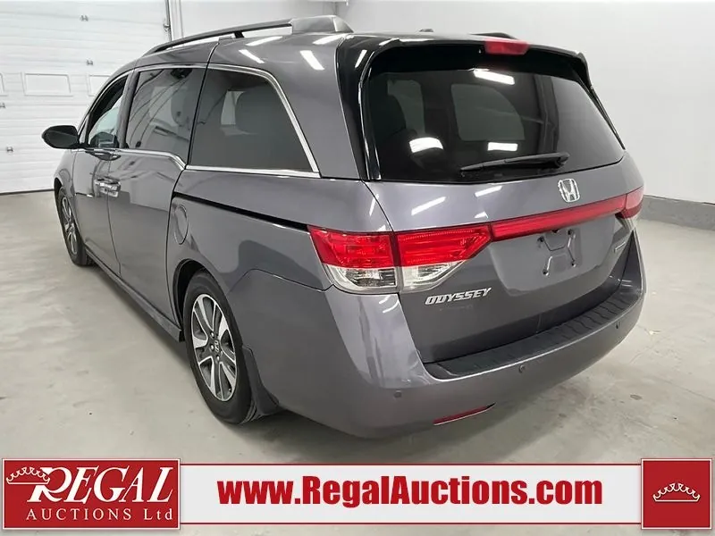 Honda Odyssey 2015 photo 4