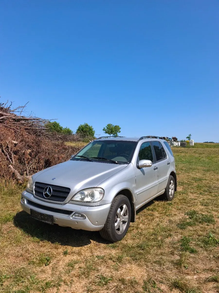 Mercedes-Benz M-Class