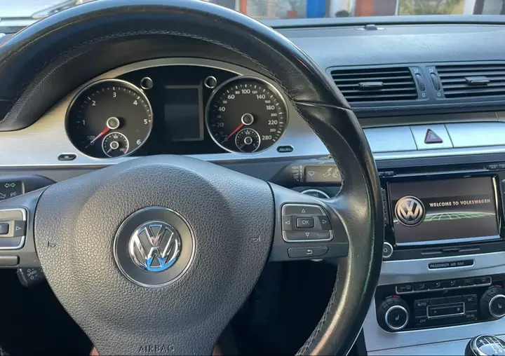 Volkswagen Passat Cc