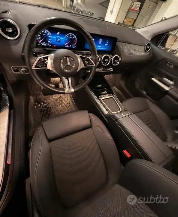 Mercedes-Benz Gla 2024 photo 3