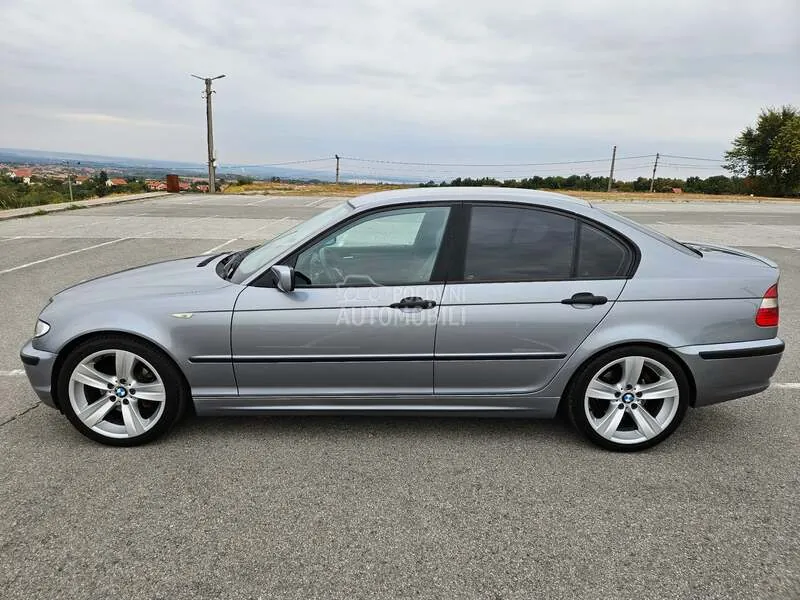 BMW 320 2003 photo 2