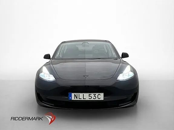 Tesla Model 3 2021 photo 2