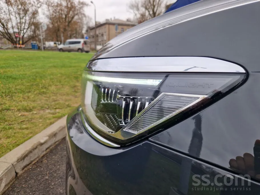 Volkswagen Passat 2021 photo 2