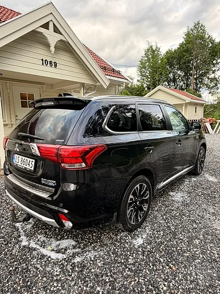 Mitsubishi Outlander 2016 photo 3