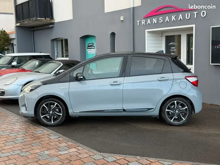 Toyota Yaris 2018 photo 3