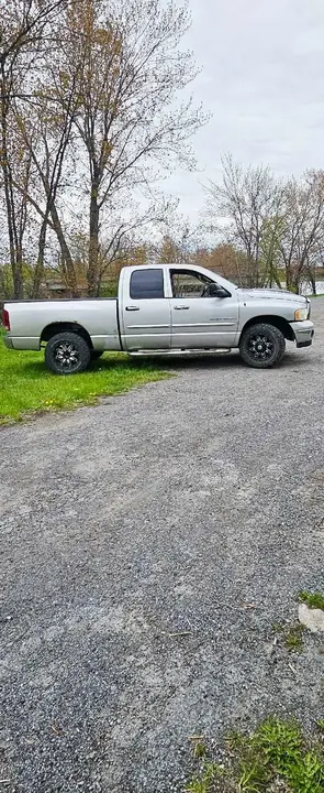 Dodge Ram 1500 2003 photo 4