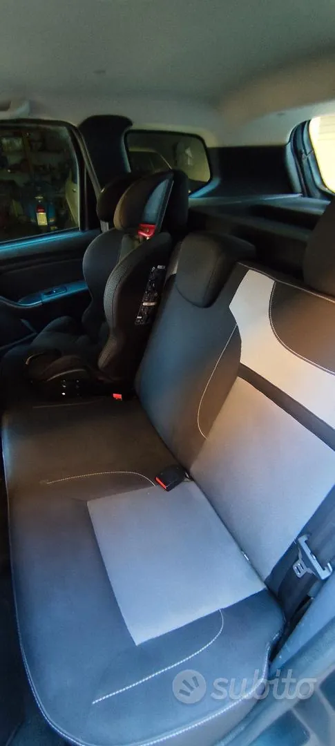 Dacia Duster 2016 photo 3