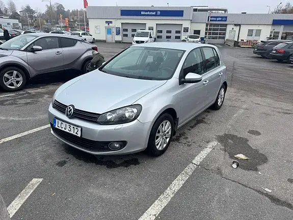 Volkswagen Golf 6 2011 photo 2