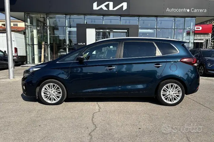 Kia Carens 2017 photo 4