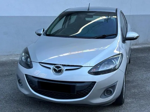 Mazda 2