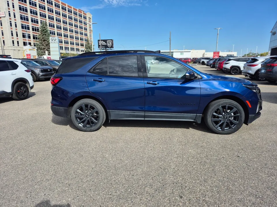 Chevrolet Equinox 2022 photo 2
