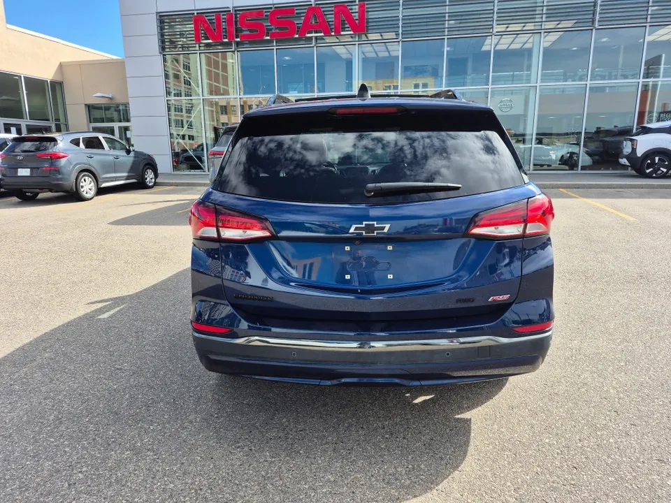 Chevrolet Equinox 2022 photo 3