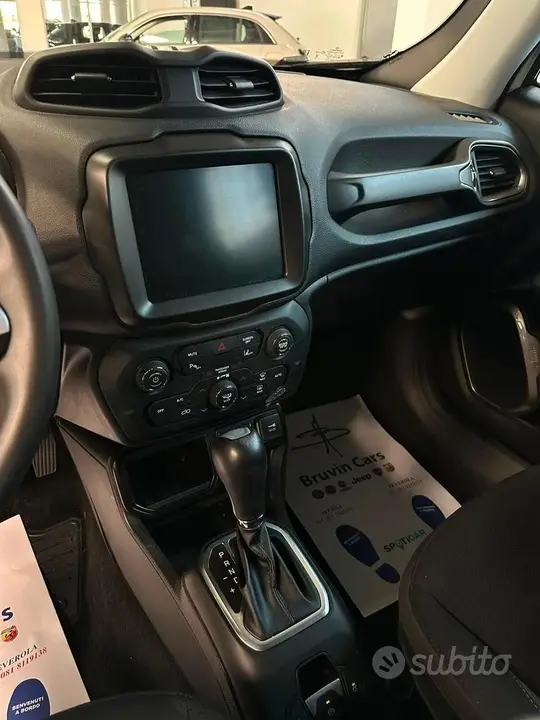 Jeep Renegade 2023 photo 5