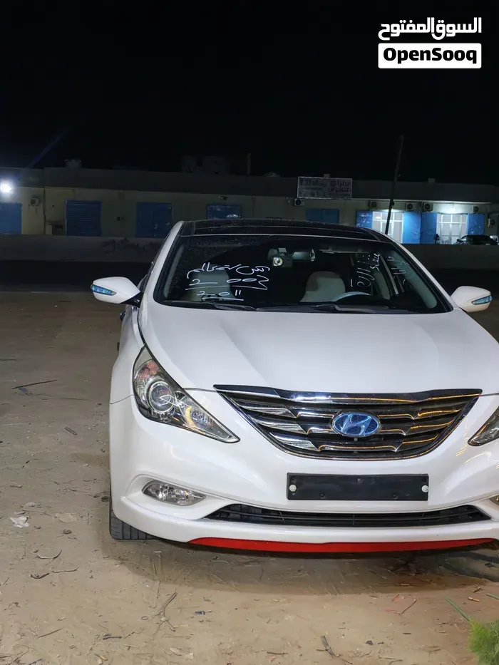 Hyundai Sonata 2011 photo 4