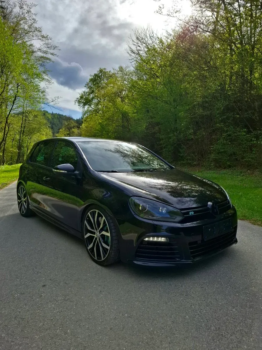 Volkswagen Golf 2012 photo 3