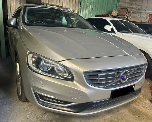 Volvo S60