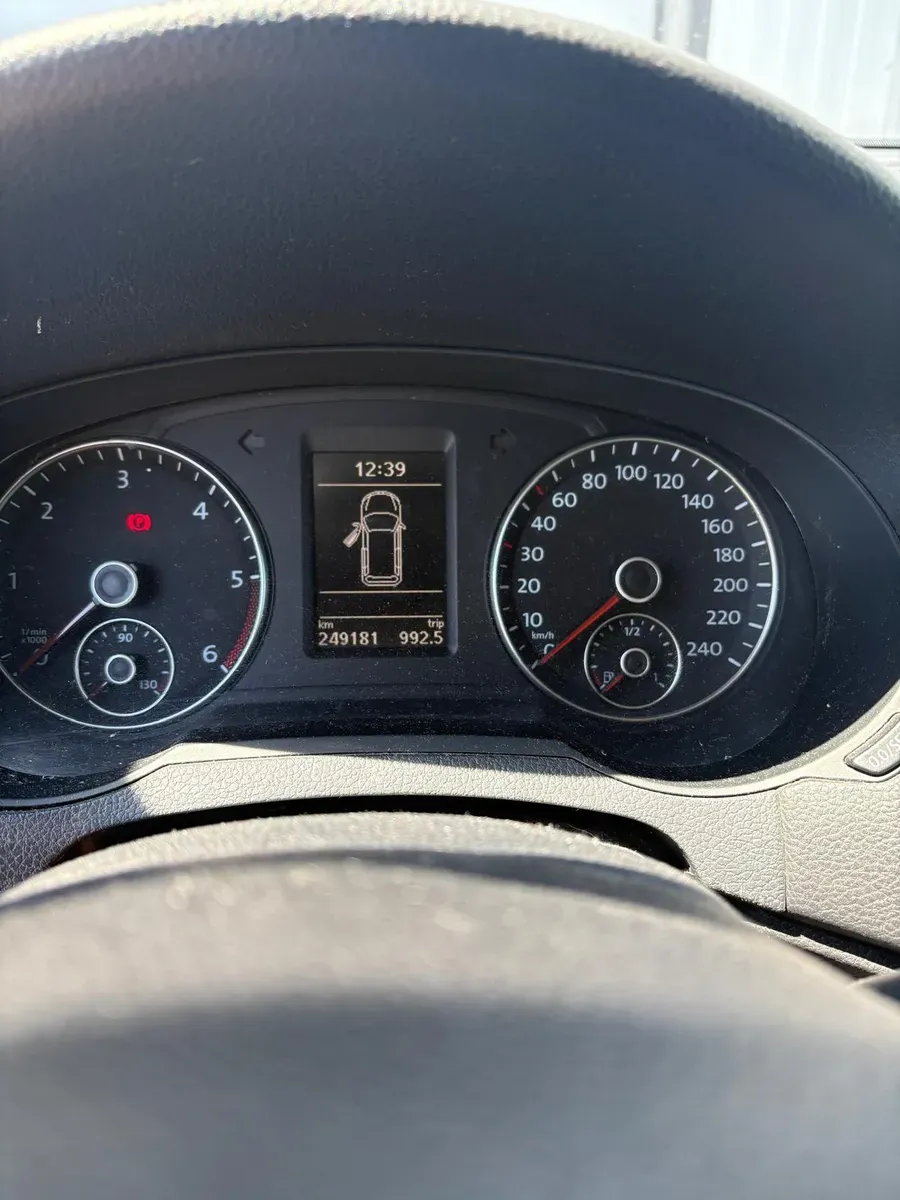Volkswagen Sharan 2012 photo 3