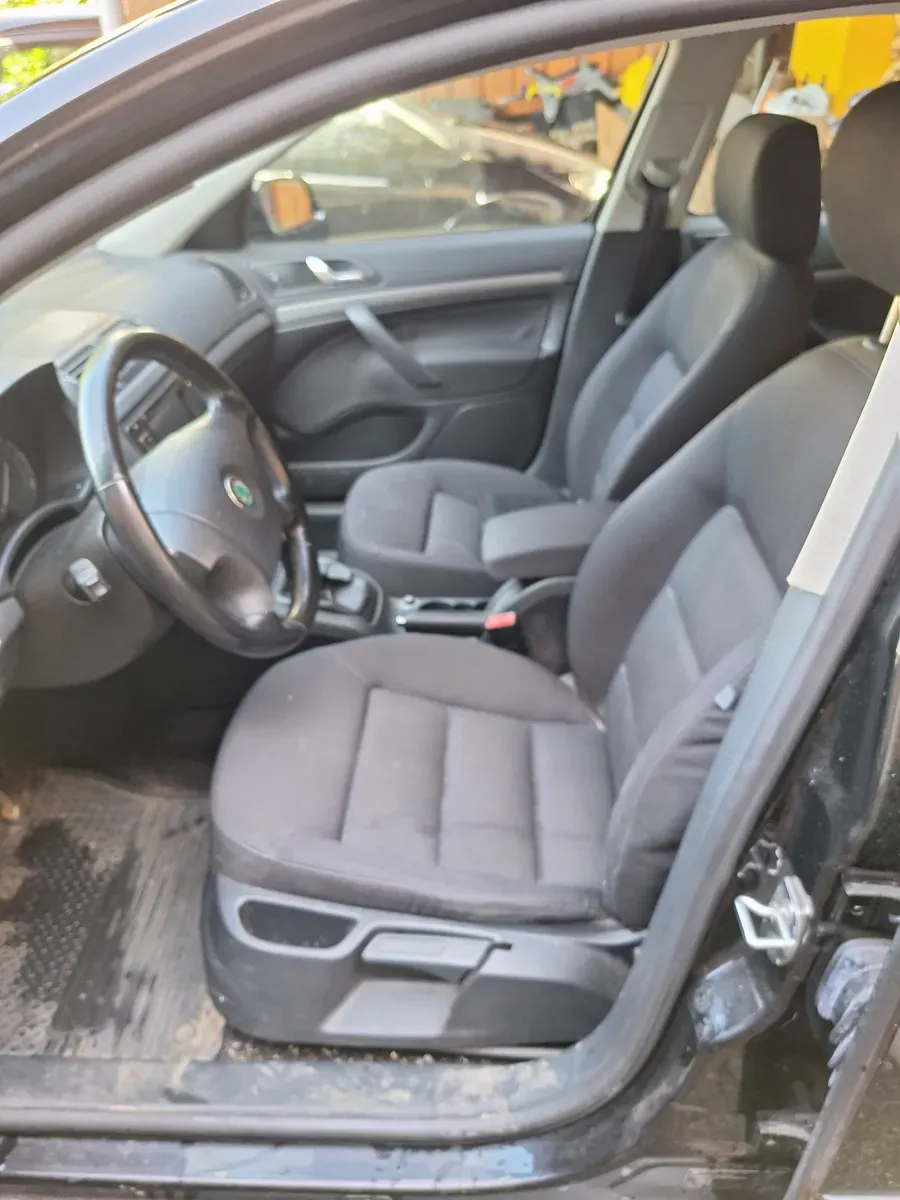 Skoda Octavia 2005 photo 3