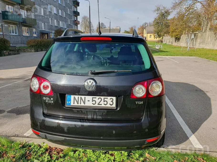 Volkswagen Golf Plus 2008 photo 2