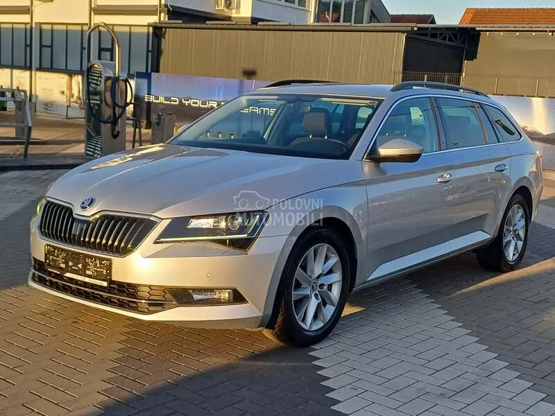 Skoda Superb 2017 photo 2