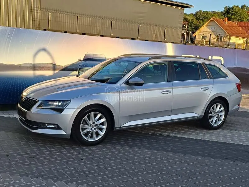 Skoda Superb 2017 photo 3