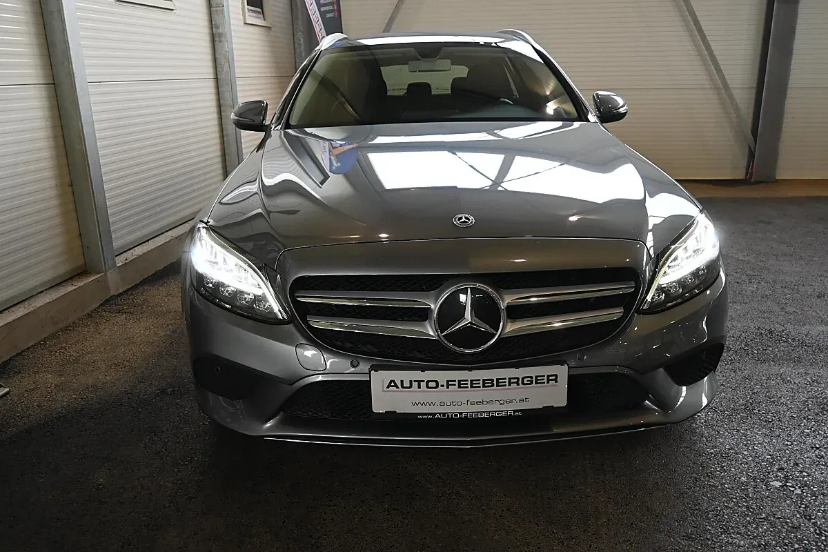 Mercedes-Benz C-Class 2021 photo 3