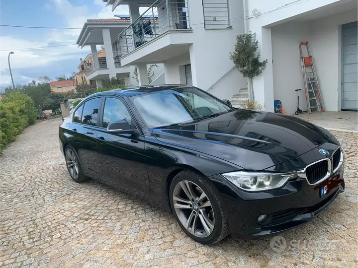 BMW 3 Series 2013 photo 2