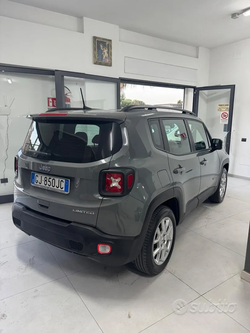 Jeep Renegade 2022 photo 4