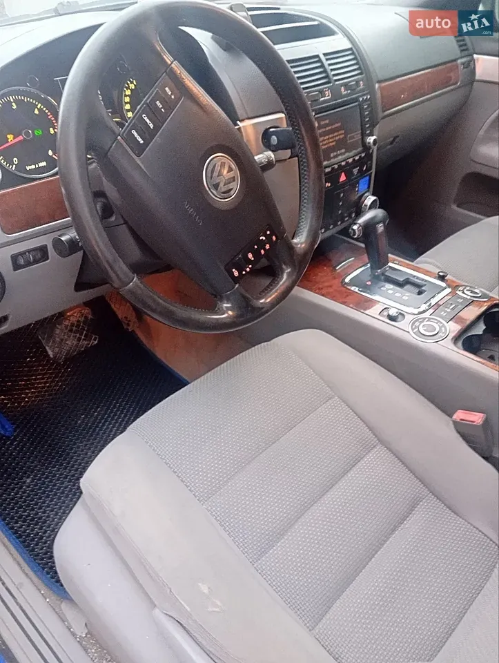 Volkswagen Touareg 2004 photo 5