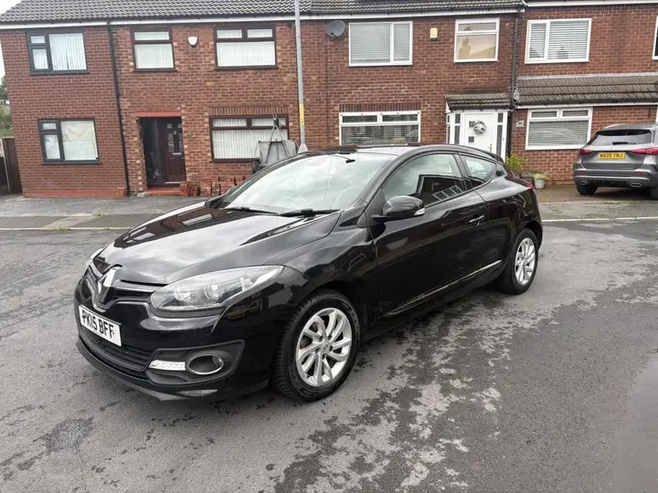 Renault Megane 2015 photo 3