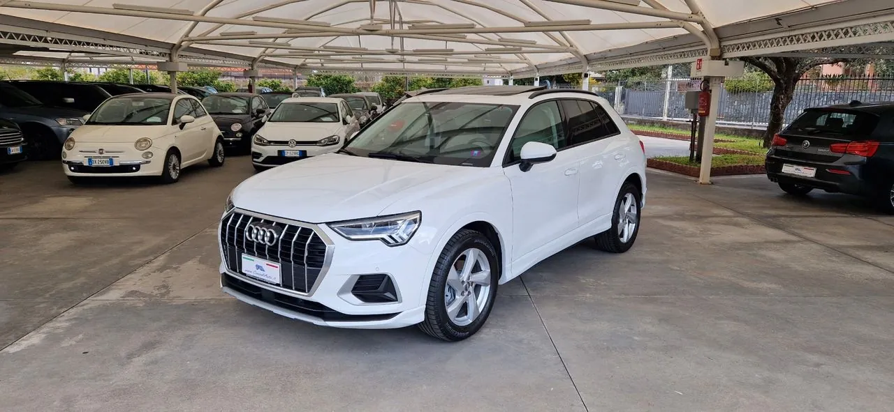 Audi Q3 2021 photo 4
