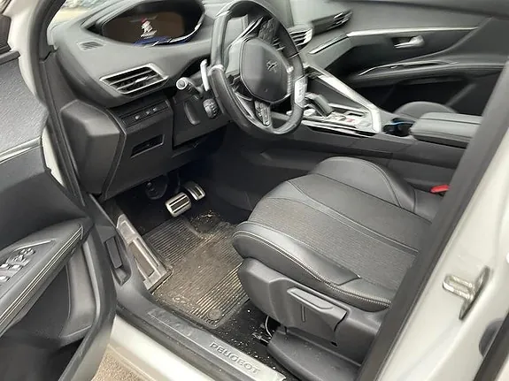Peugeot 3008 2020 photo 5