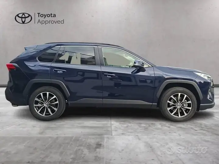 Toyota Rav4 2022 photo 4