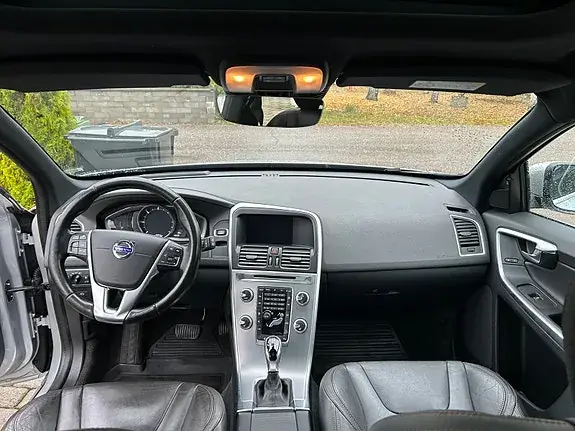 Volvo Xc60 2017 photo 4