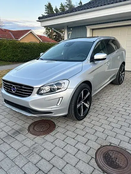 Volvo Xc60 2017 photo 2