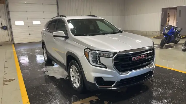 GMC Terrain 2022 photo 3