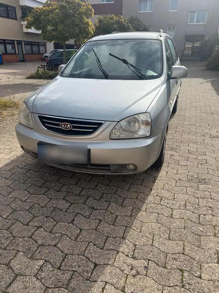 Kia Carens