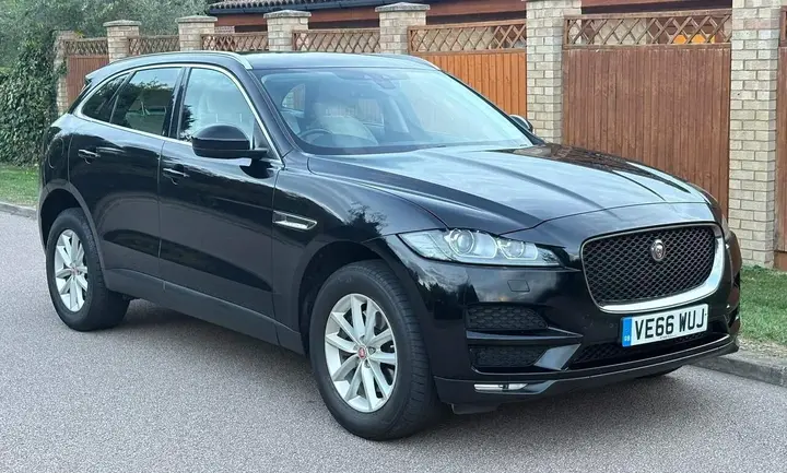 Jaguar F-Pace