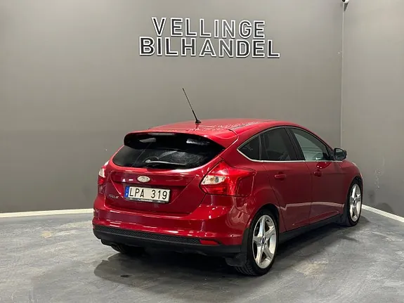 Ford Focus 2011 photo 3