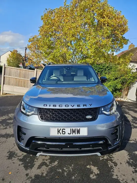 Land Rover Discovery 2019 photo 3