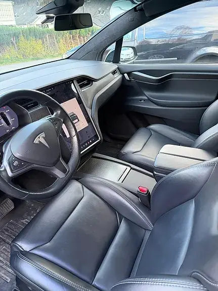 Tesla Model X 2019 photo 3