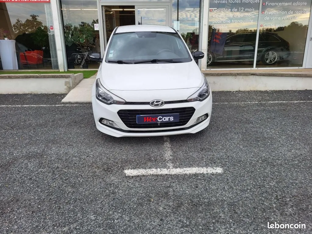 Hyundai I20 2018 photo 2