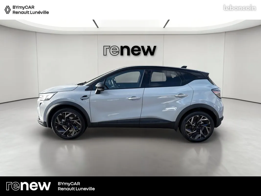 Renault Captur 2026 photo 2