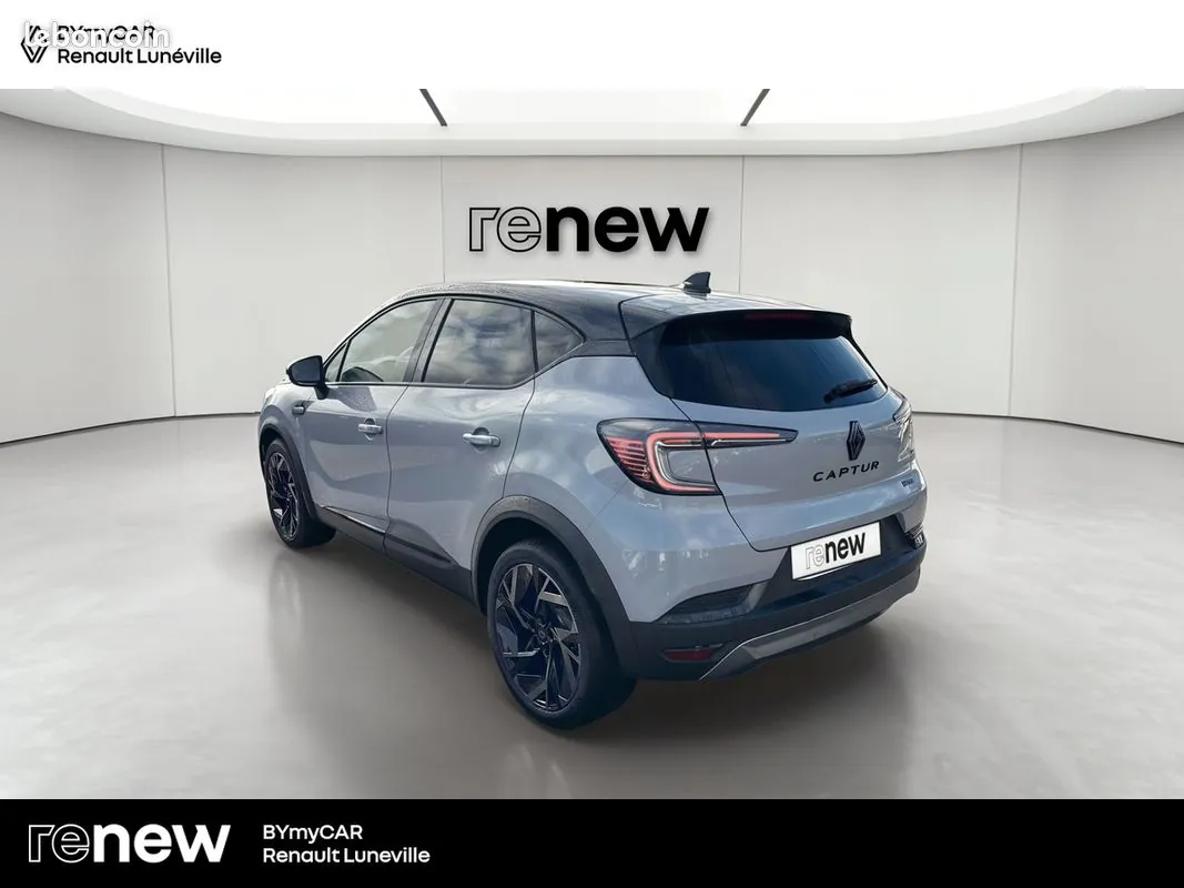 Renault Captur 2026 photo 3