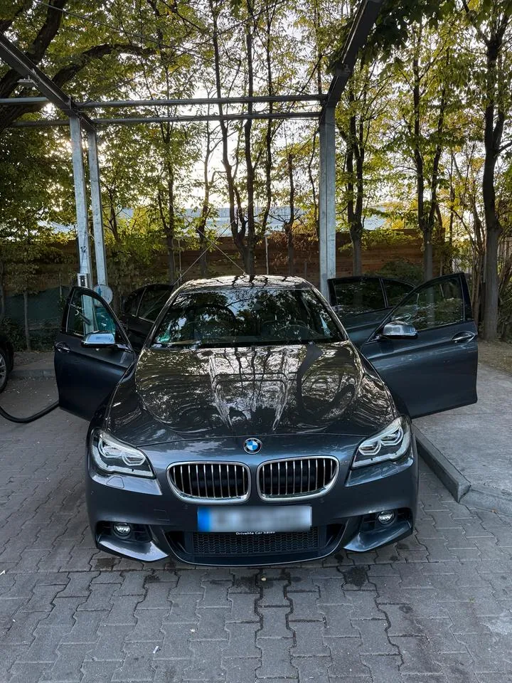 BMW F10