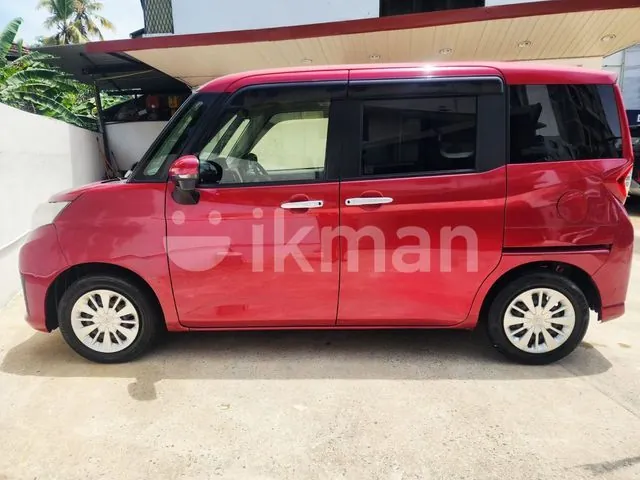 Toyota Roomy 2017 photo 2