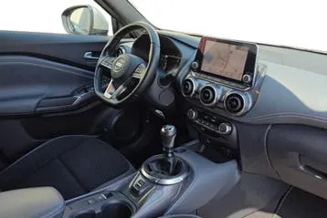Nissan Juke 2022 photo 2